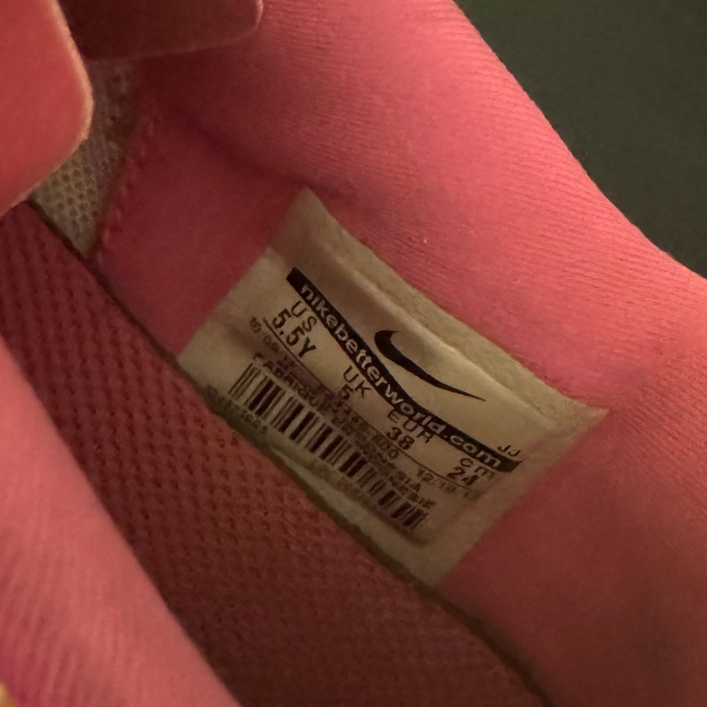 Hot Pink Nike Running Shoes - Picture 3 of 3